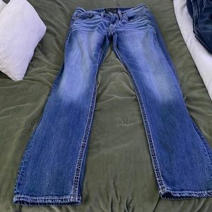 Men’s Salvage/ Buckle Jeans